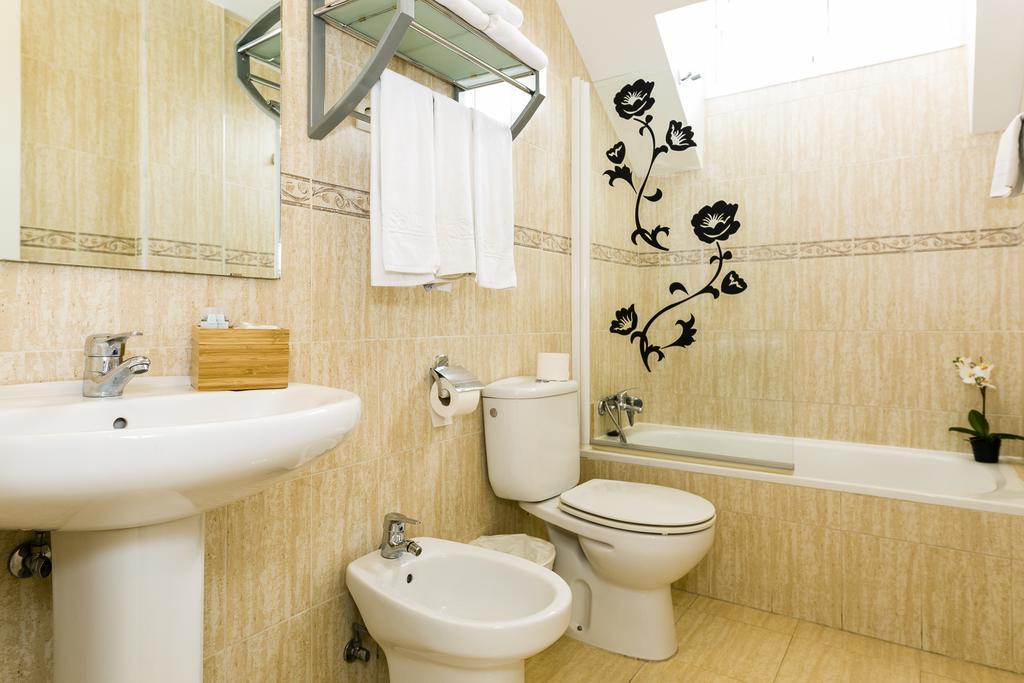 Weforyou Real Del Tivoli Two Rooms Benalmadena Exterior photo